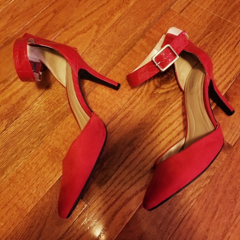 Red Heels - image 3